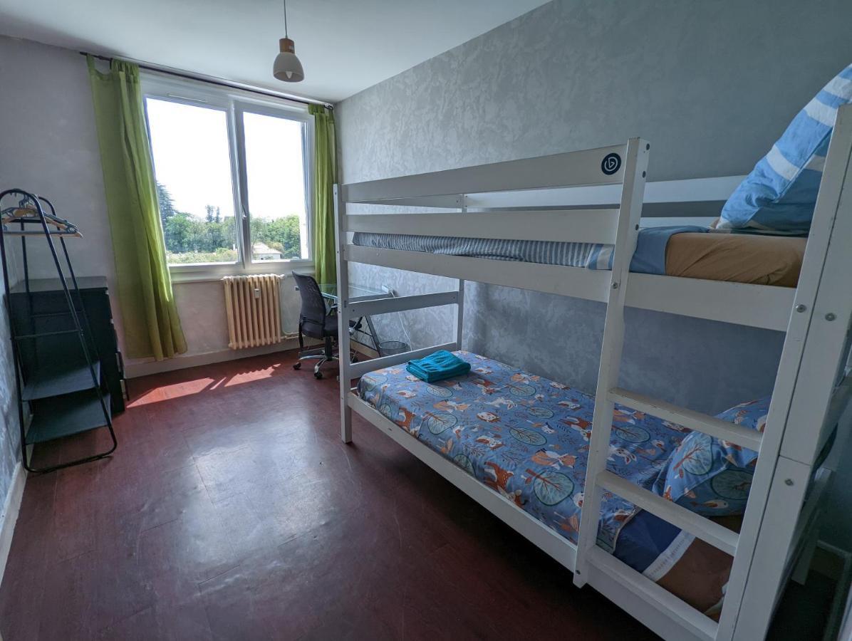 Bellejoie - Appartement T3- Poitiers Sud - Direct Futuroscope - Parking Et Wifi Gratuit Dış mekan fotoğraf